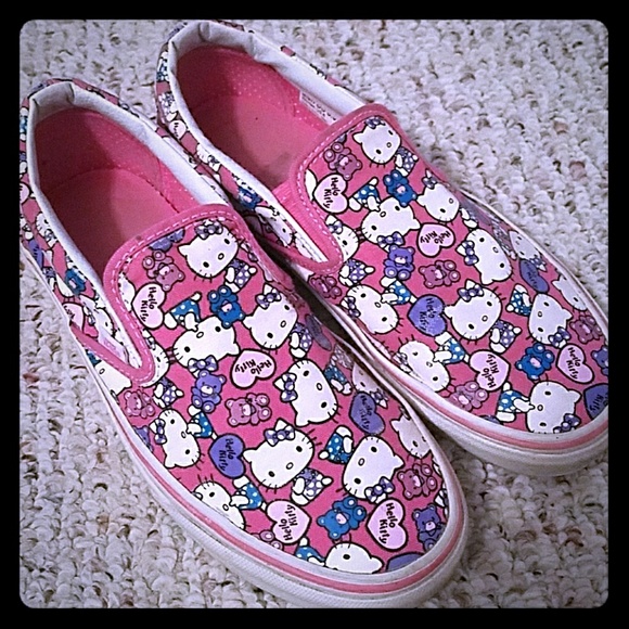 hello kitty vans size 8